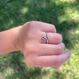 James Avery Silver Ribbon Ring
